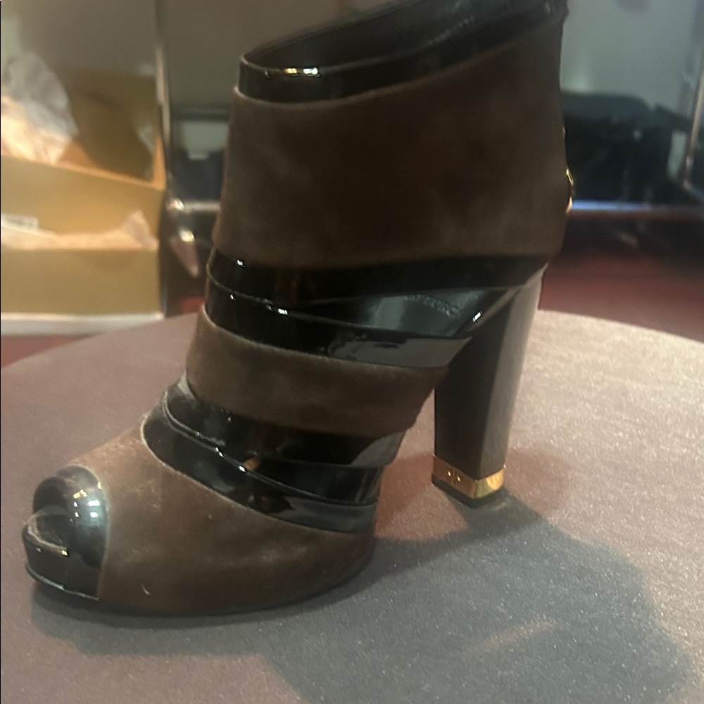 Tory Burch Black and Brown Heeled Sandals